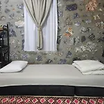 Eleia - Olive Garden & Stone House Apartment