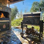 Eleia - Olive Garden & Stone House Apartment