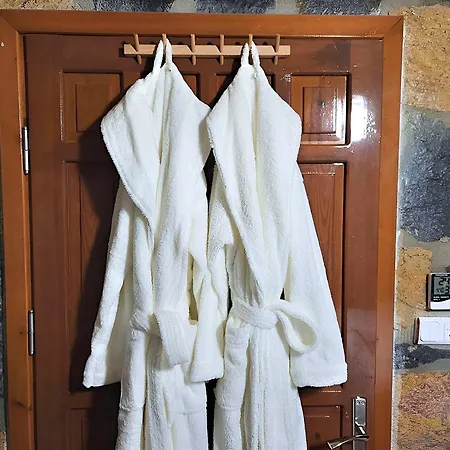 Apartament Eleia - Olive Garden & Stone House