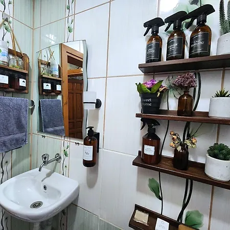 Eleia - Olive Garden & Stone House Apartament *