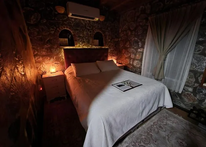 Eleia - Olive Garden & Stone House