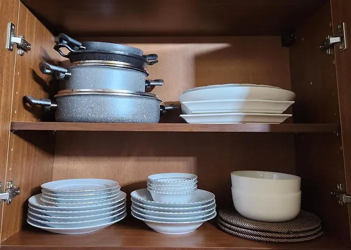 Eleia - Olive Garden & Stone House דירה *