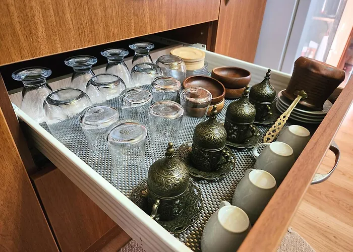 Eleia - Olive Garden & Stone House * בודרום