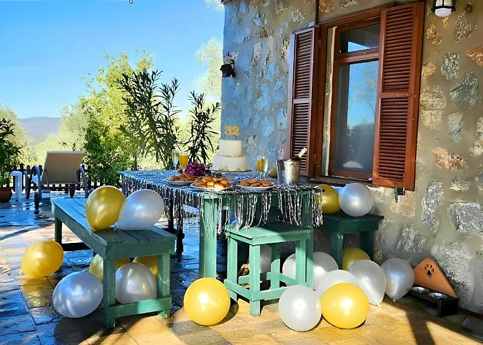 דירה Eleia - Olive Garden & Stone House *