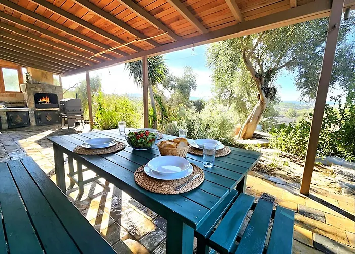 דירה Eleia - Olive Garden & Stone House *